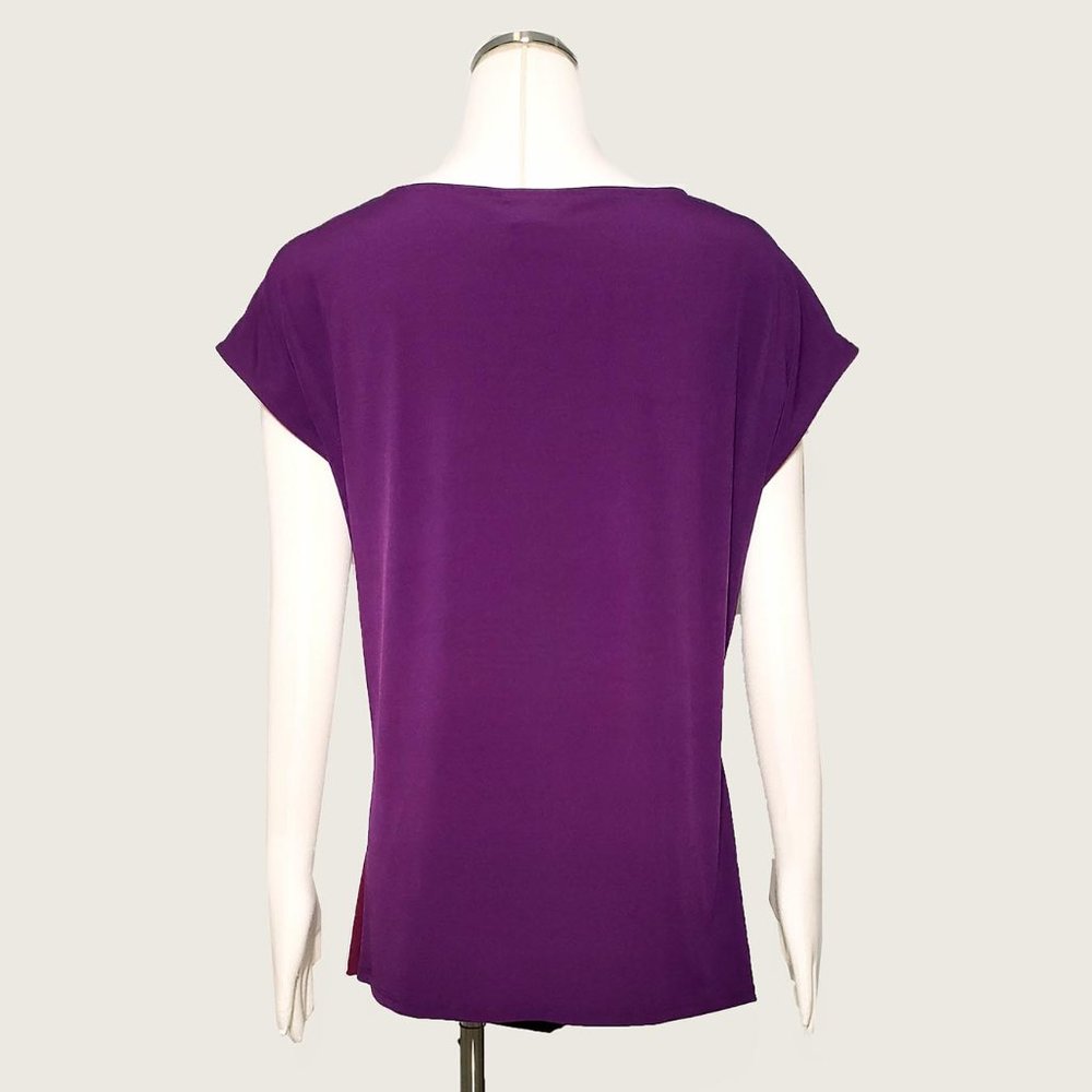 Jacklyn Smith Collection Asymmetric Cinched Top NWOT - Picture 8 of 9